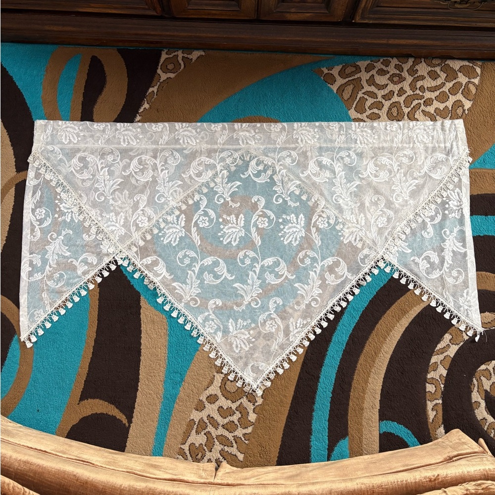 Elegant Cream Lace Valance